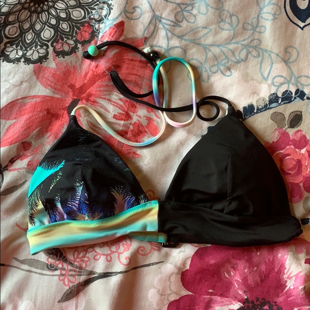 Bikini top